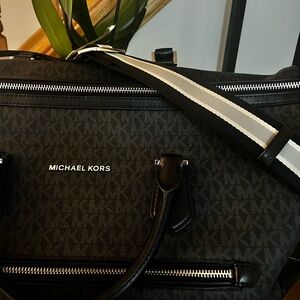 Michael kors weekender bag.  Only used a couple of times.